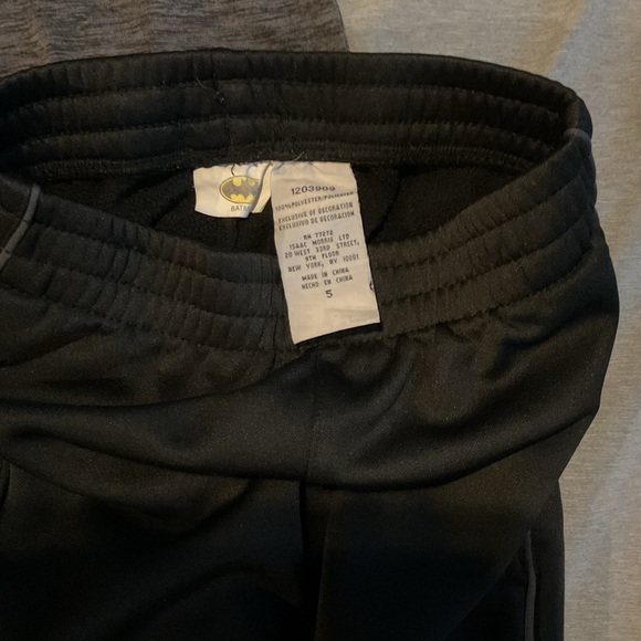 Batman Shirt & Pants Set for Boys Size 5T - Picture 6 of 11